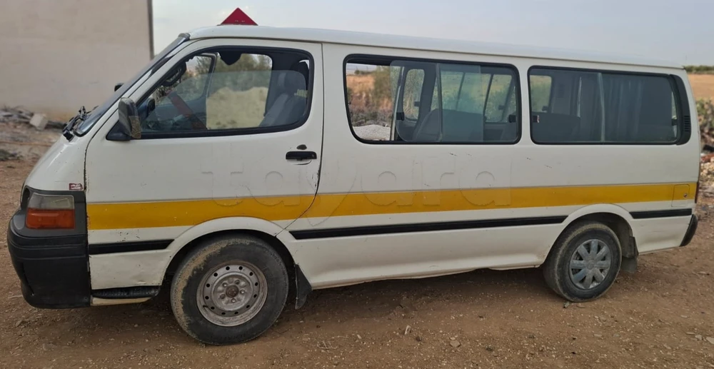 Carte voiture Toyota Hiace