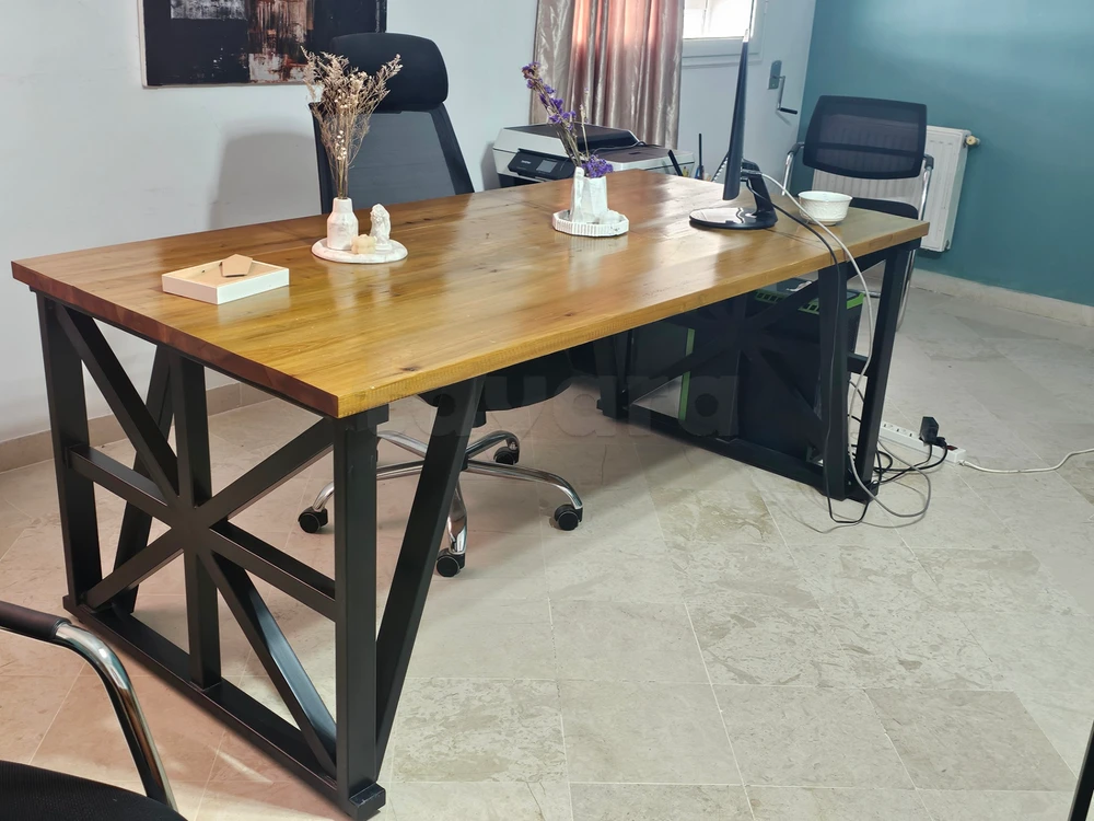 Bureau+2 meuble de rangement +5 chaises