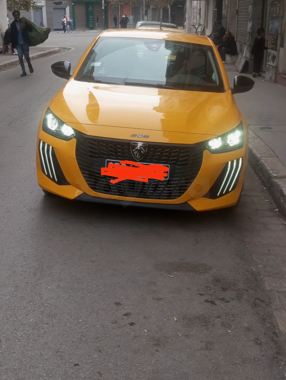 Carte voiture Peugeot 208