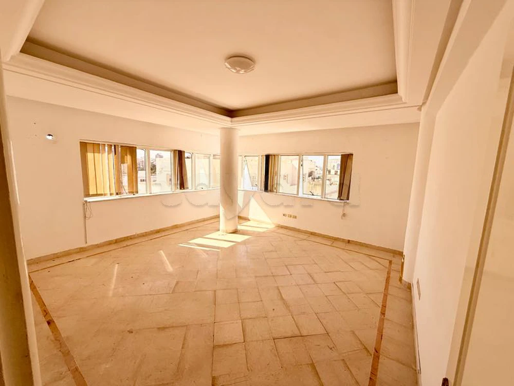 🏢✨ À LOUER 🚨 GRAND BUREAU À SOUSSE BAB BHAR En face 💎HOTEL SOUSSE PALACE ⭐️💎✨🏢