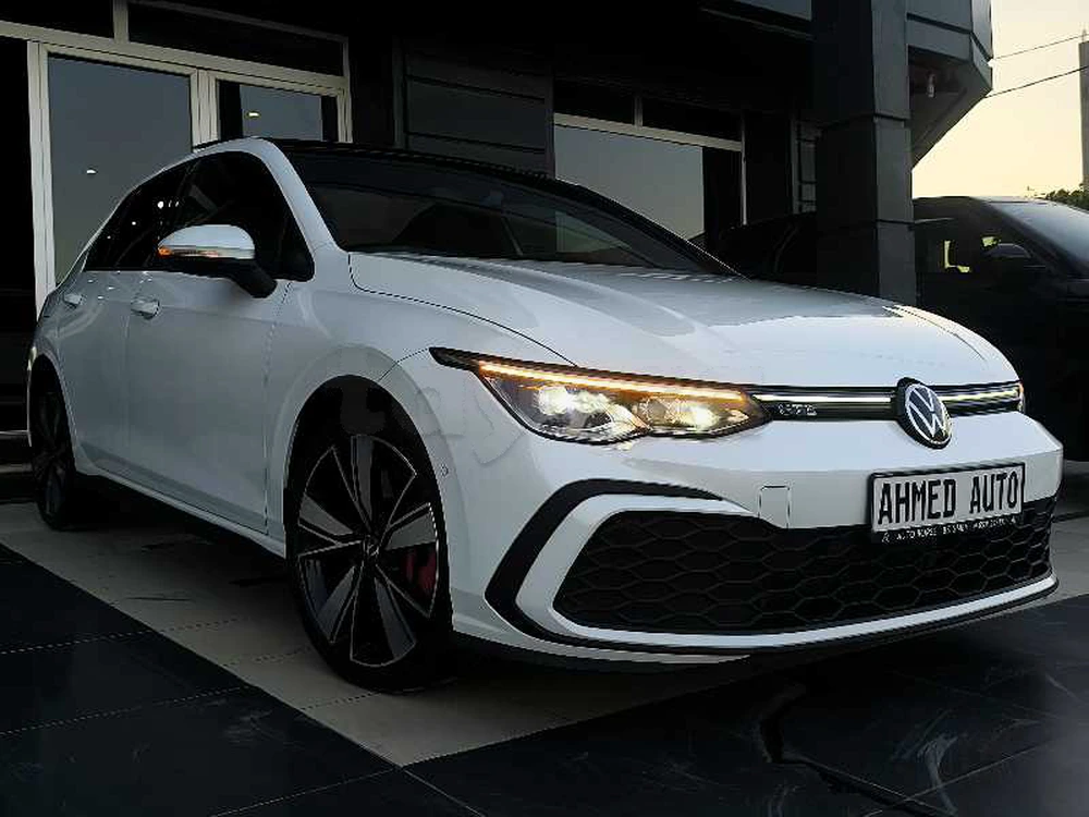 Carte voiture Volkswagen Golf 8