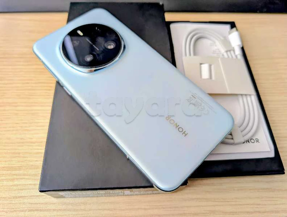 Honor Magic 7 Pro 5G (12/512go) Version européenne Snapdragon™8 Elite état neuf
📞52.687.077📞
