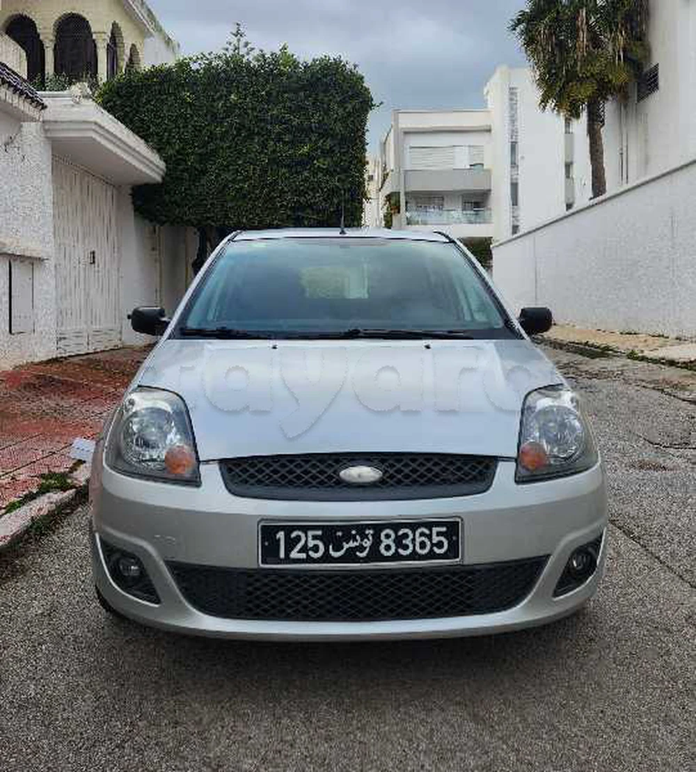 Carte voiture Ford Fiesta