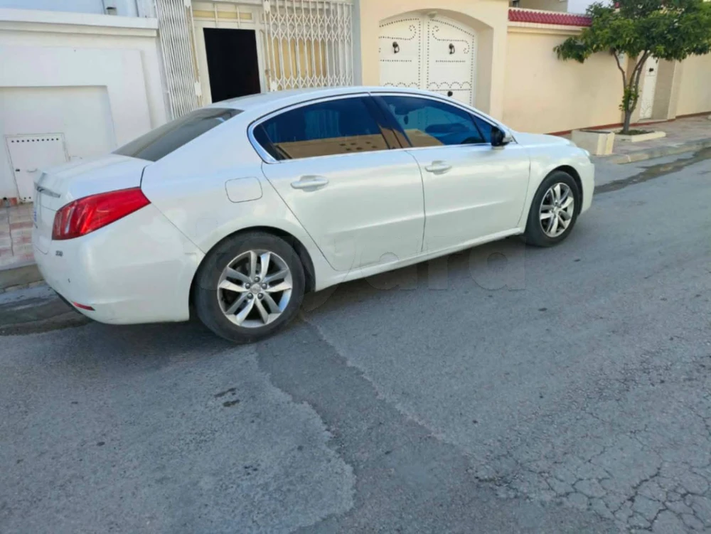 Peugeot 508