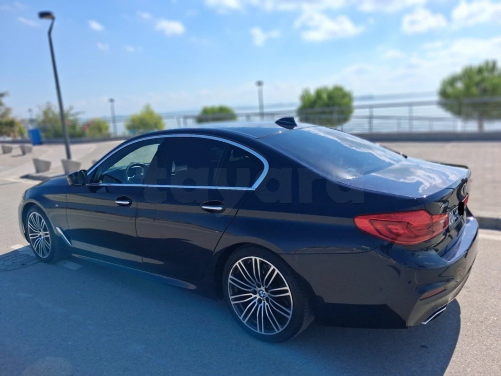 BMW M5