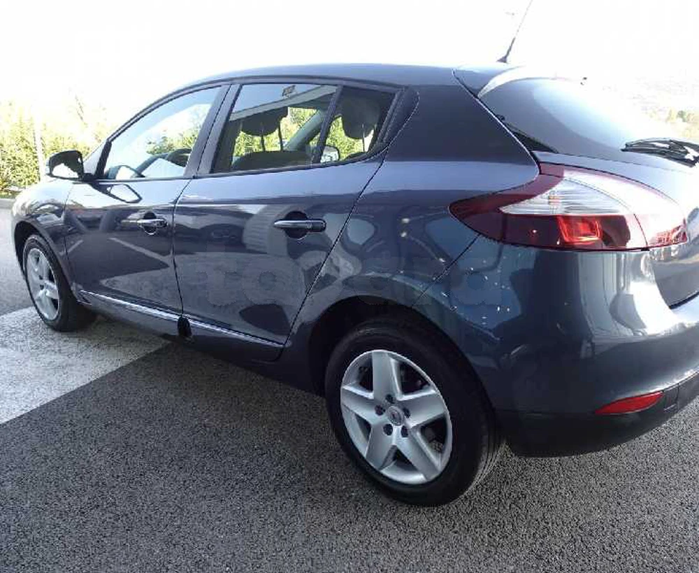 Carte voiture Renault Megane