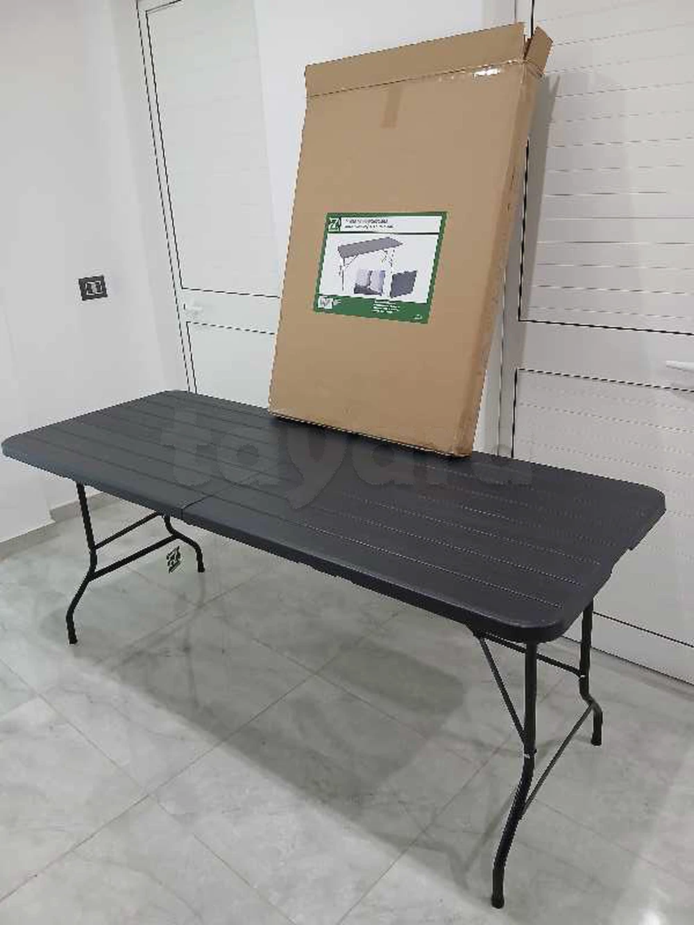 nouveau Table pliable importé Dimension 180/70
