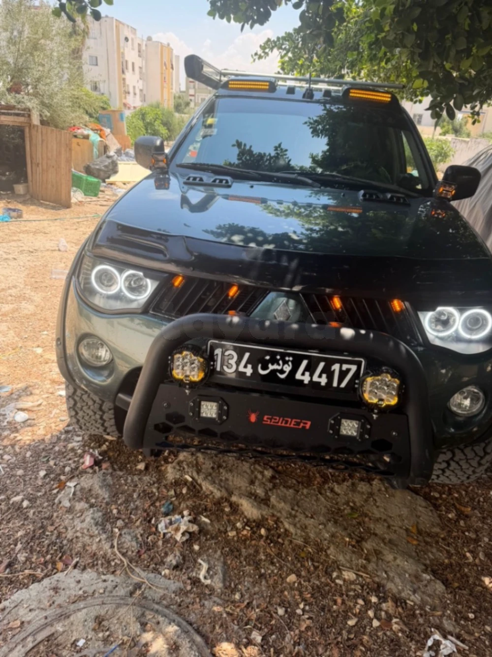 Carte voiture Mitsubishi L200