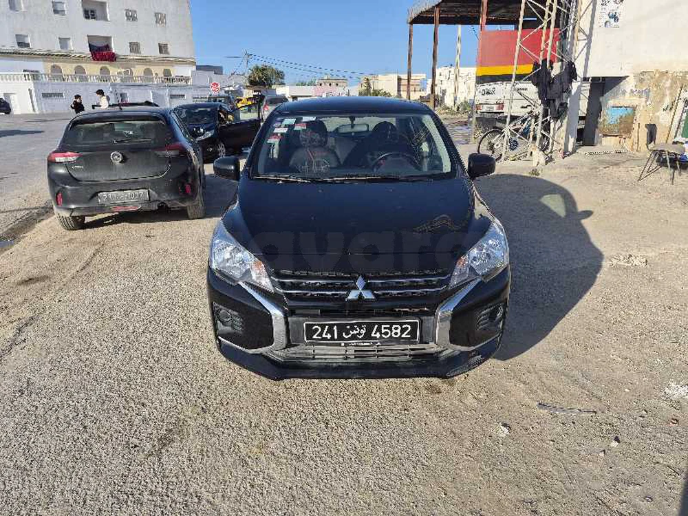 Carte voiture Mitsubishi Canter