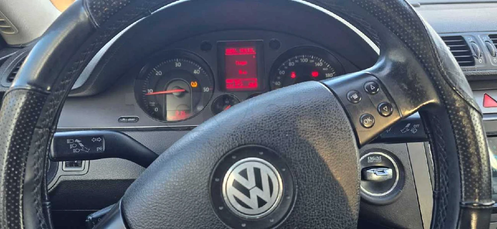 Carte voiture Volkswagen Passat