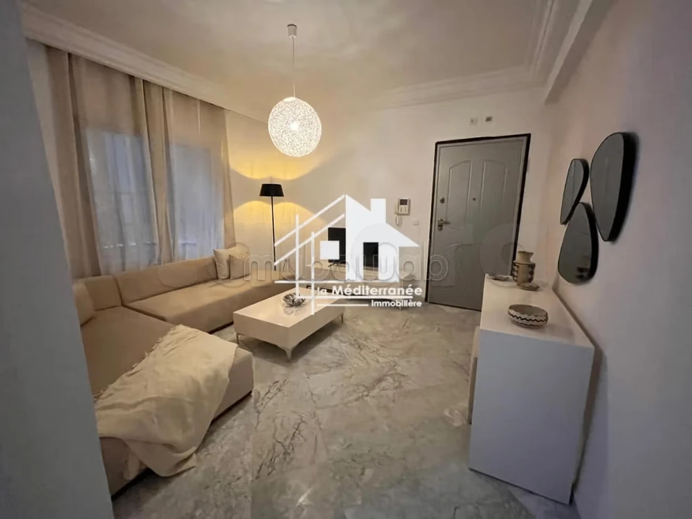 Appartement S1 meublé aux Lac 2