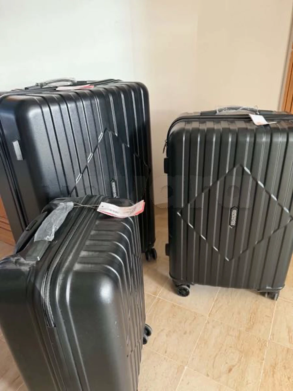 🧳 Valise American Tourister – Neuve, Jamais Utilisée
