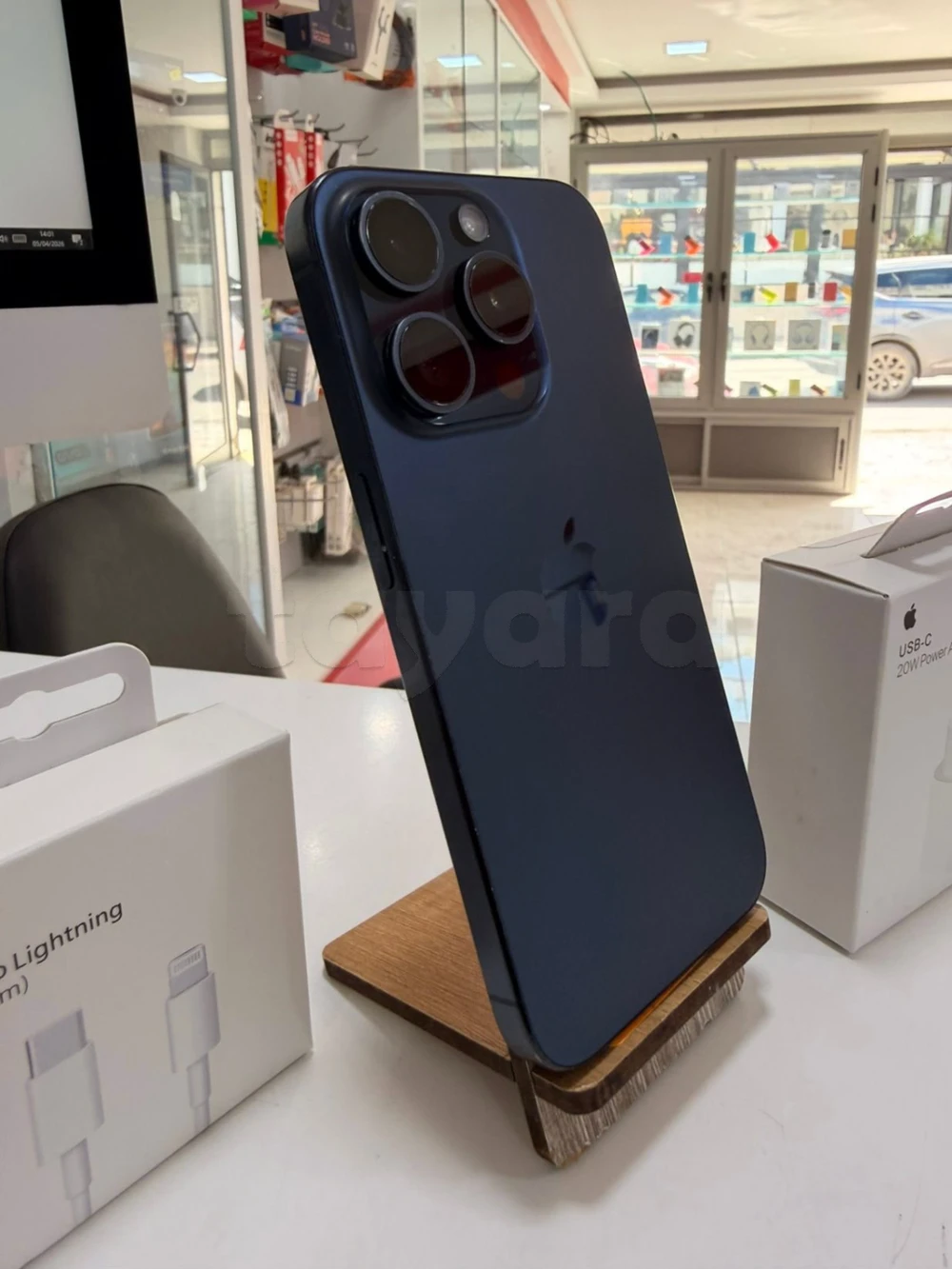 🍏 iPhone 15 Pro 128GB + Garantie 6 Mois
