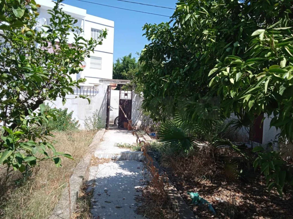 A Vendre Villa Sis au Cité Saada - Bardo