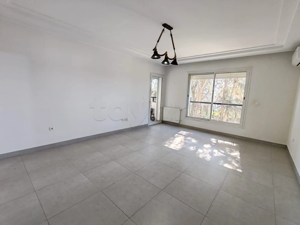 A Louer un appartement S+2 à Chotrana 1