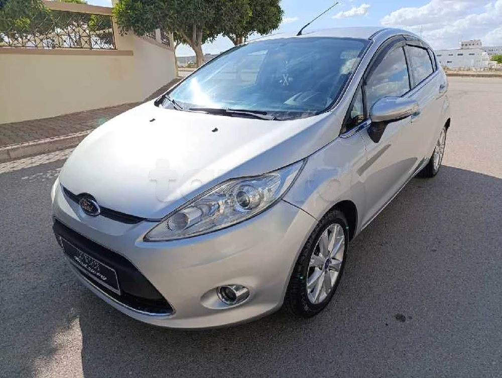 Carte voiture Ford Fiesta