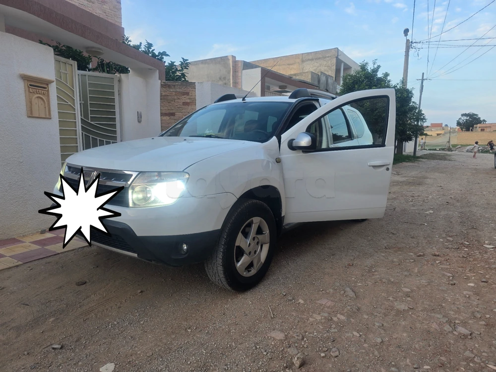 Carte voiture Dacia Duster