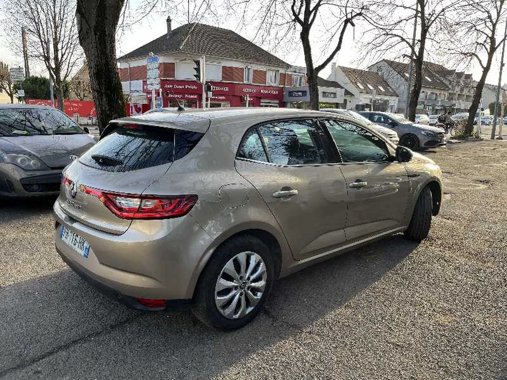 Carte voiture Renault Megane