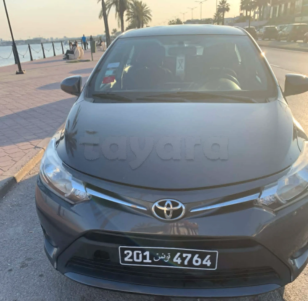 Carte voiture Toyota Yaris