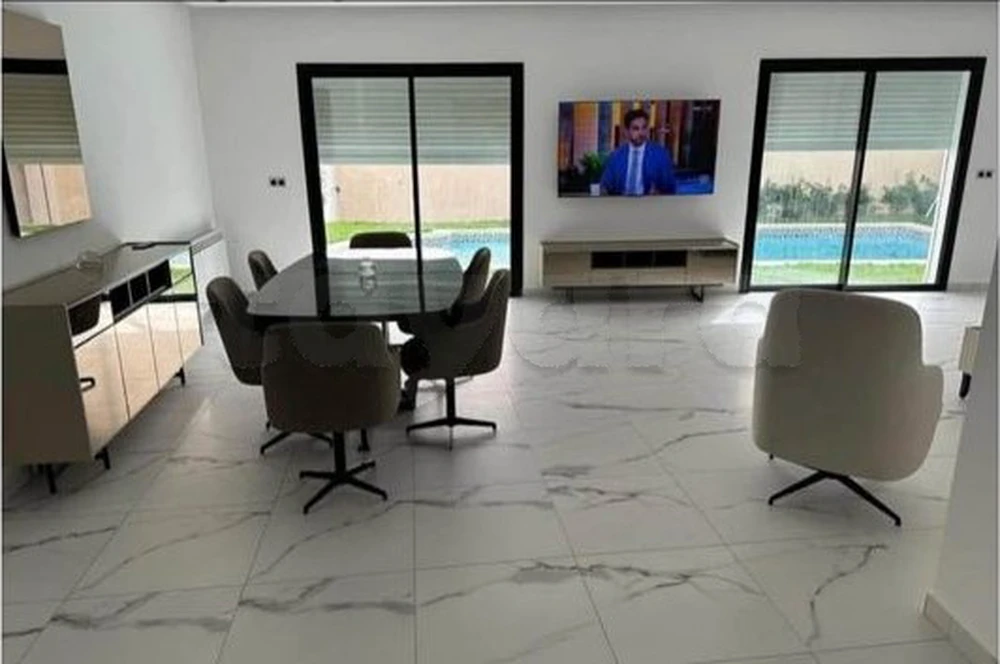 Villa S+5 VIP Avec Piscine En Location À Coté du Mall Of Sousse - Ansicht 2
