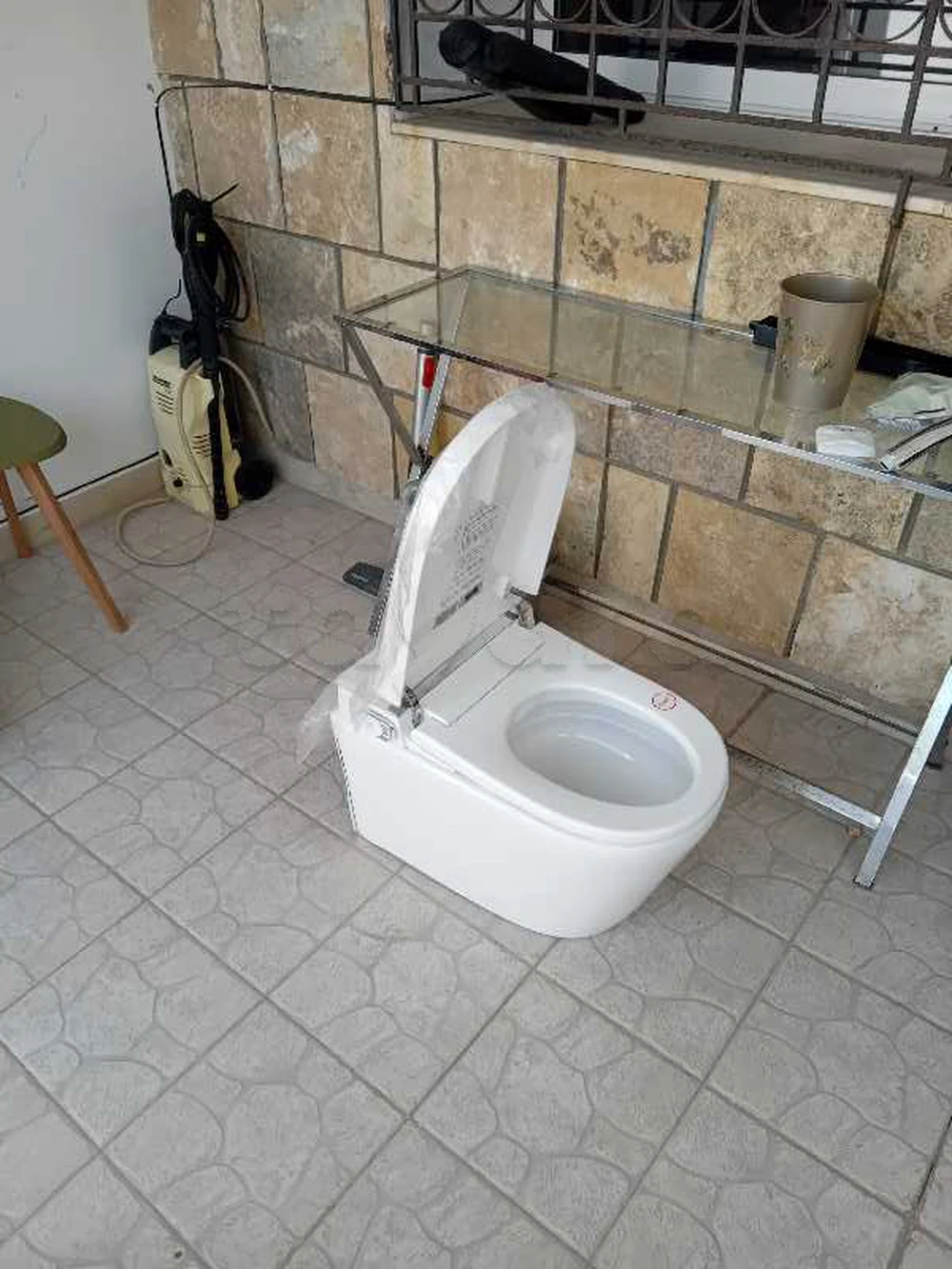 toilette japonaise chasse d'eau intégré