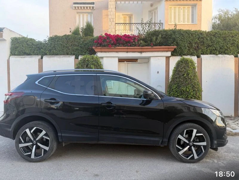 Carte voiture Nissan Qashqai
