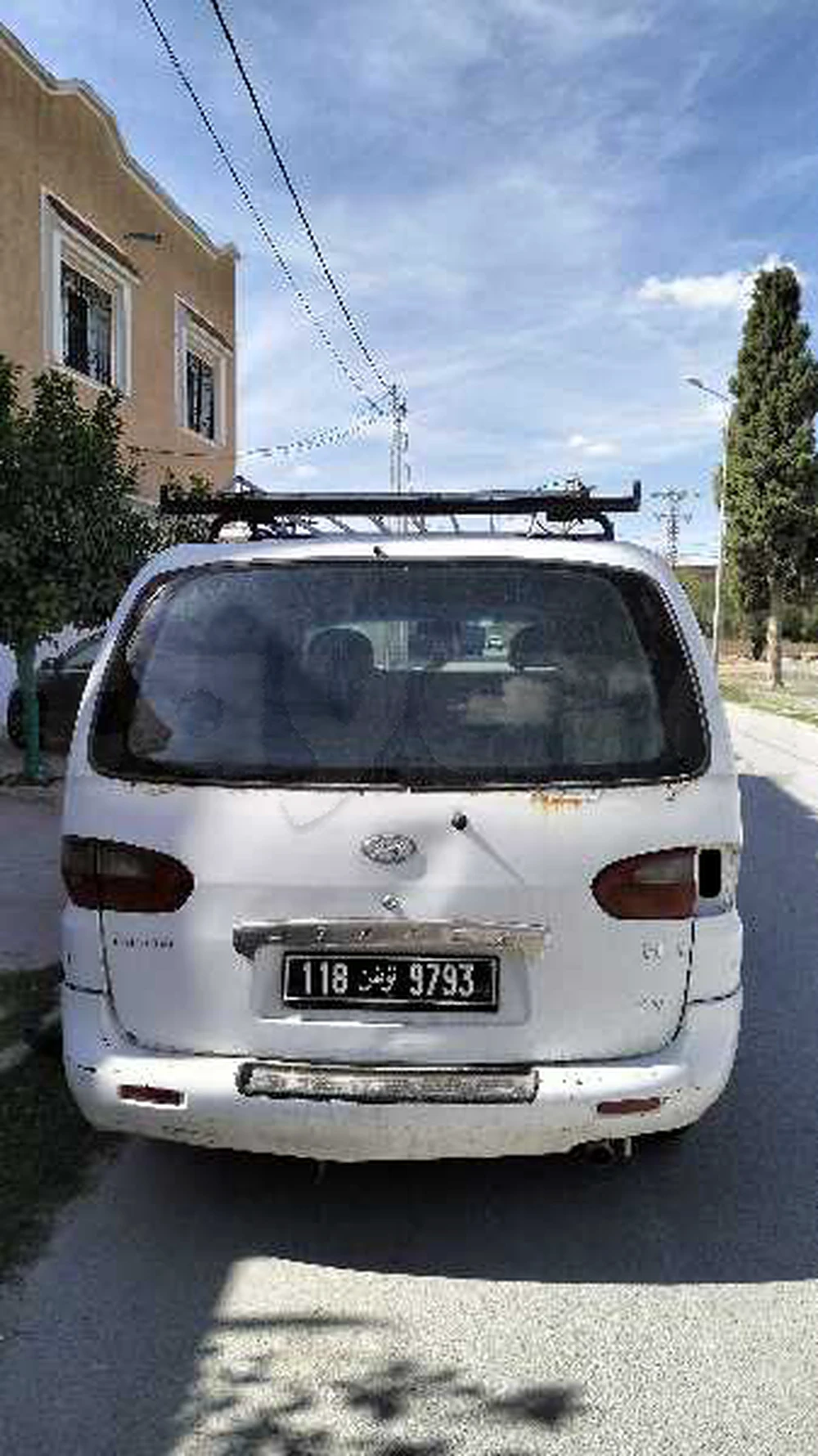 Hyundai H-100