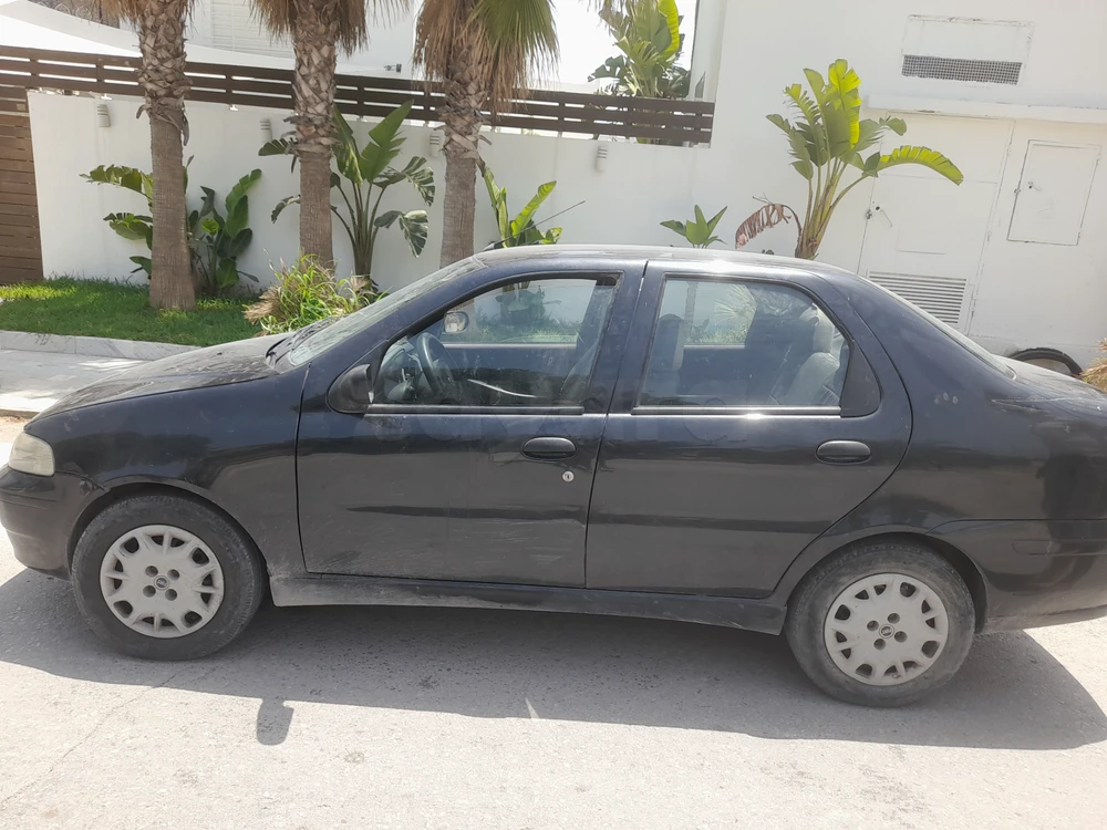 Carte voiture Fiat Siena