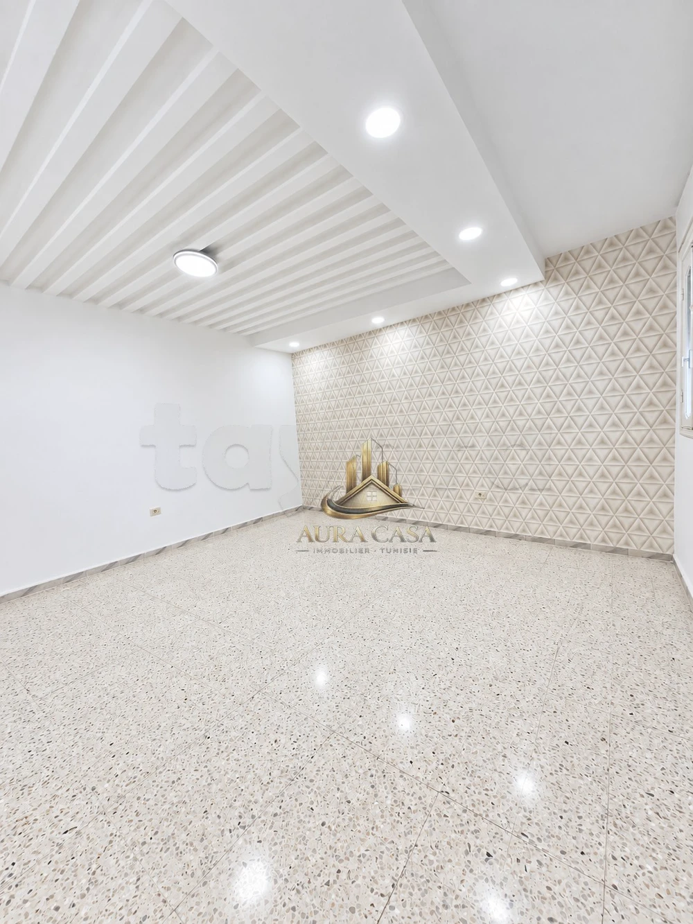 🏢 À LOUER – Bureau A+2 à Garenemsa, Sousse