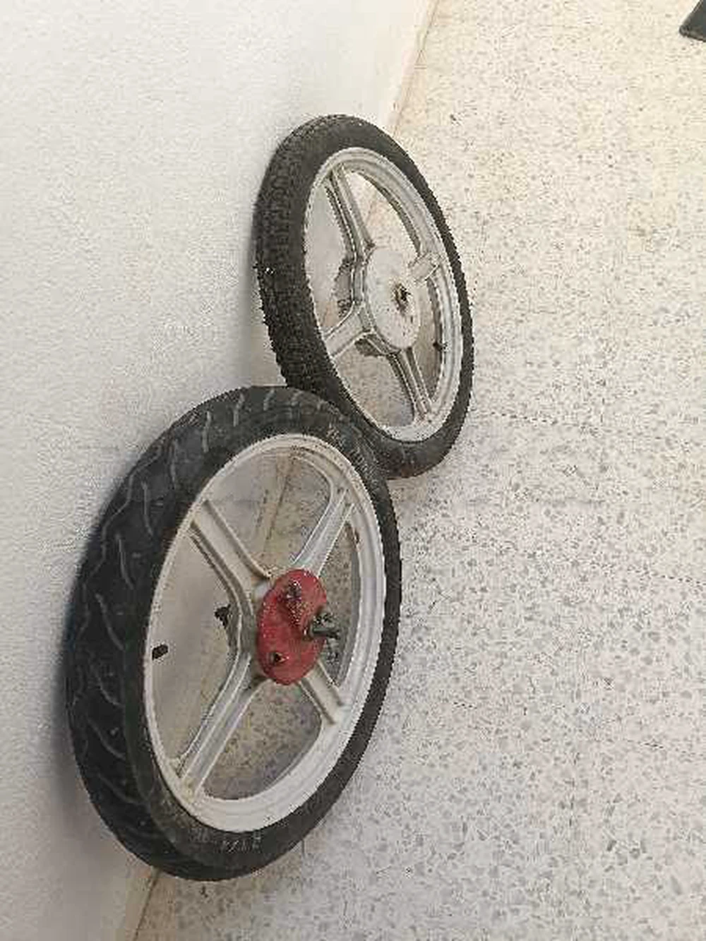 deux roues Piaggio importé