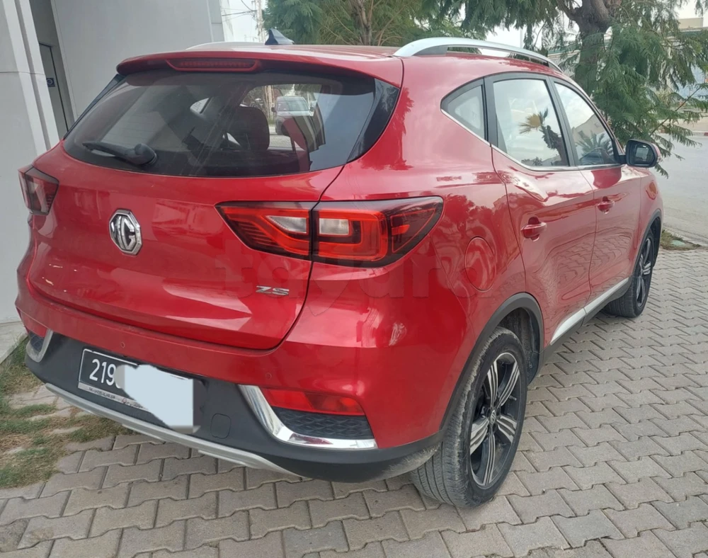 MG ZS
