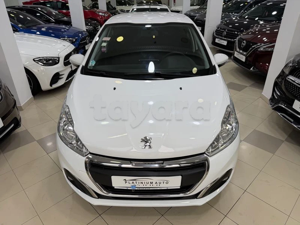 Carte voiture Peugeot 208