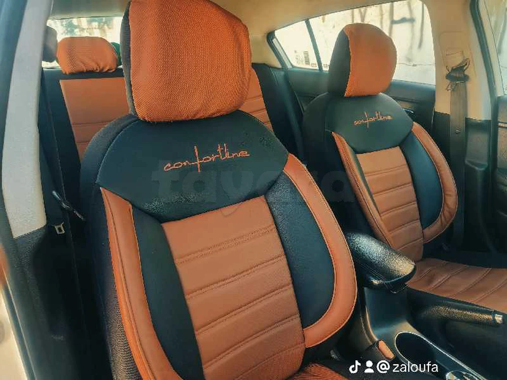 Carte voiture Kia Cerato