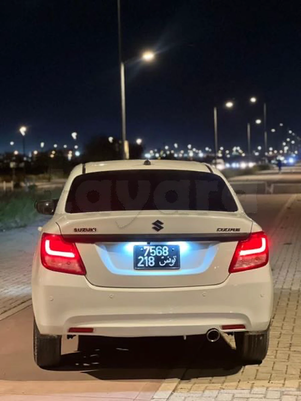 Carte voiture Suzuki Swift