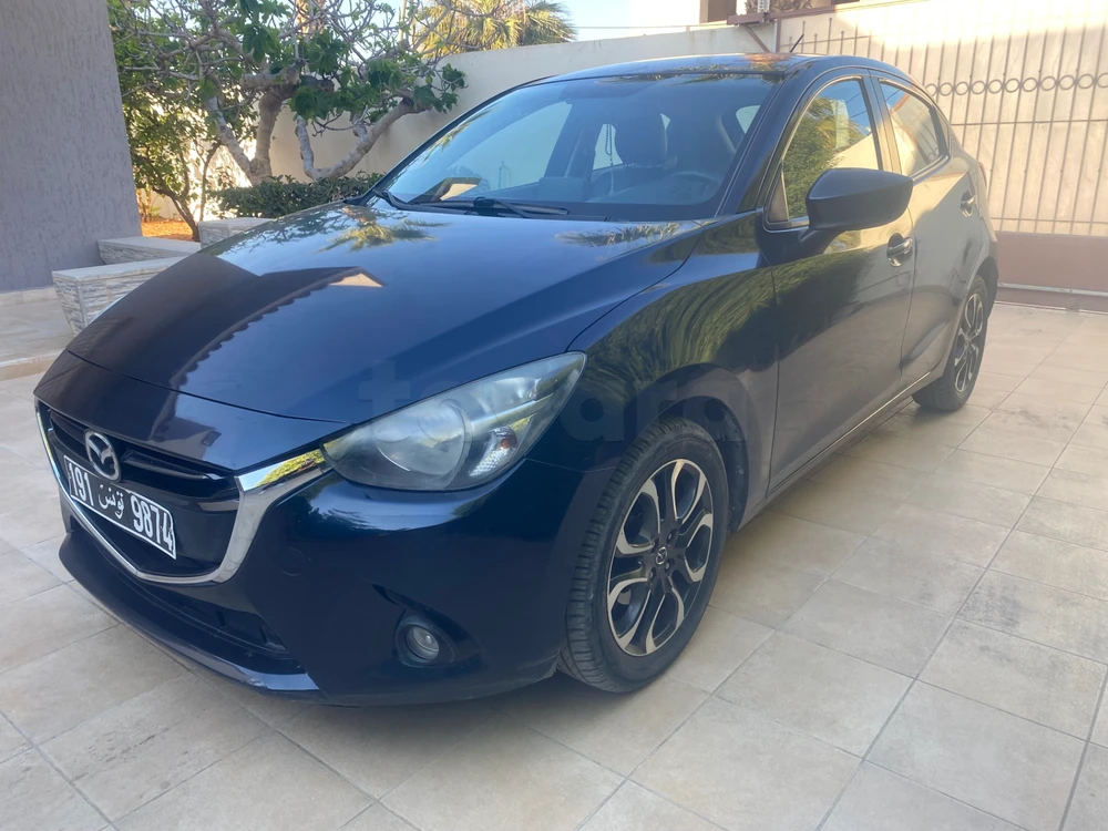 Mazda 2