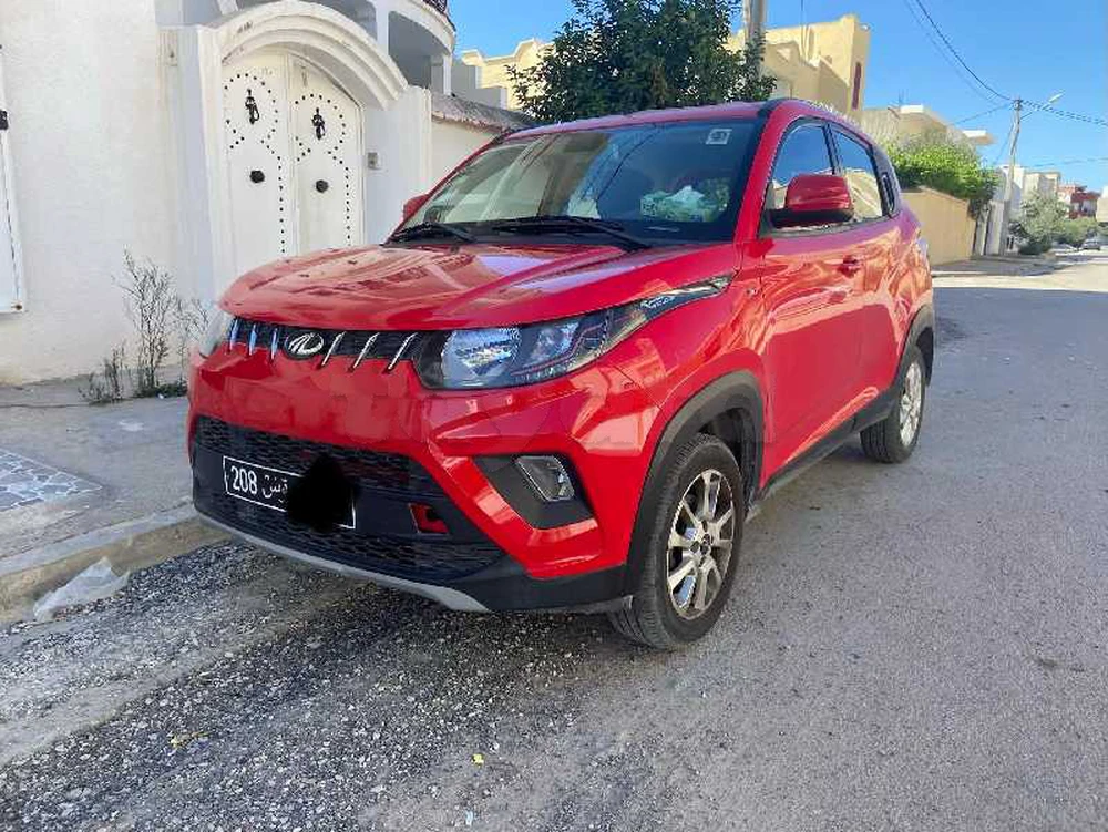 Carte voiture Mahindra Hover