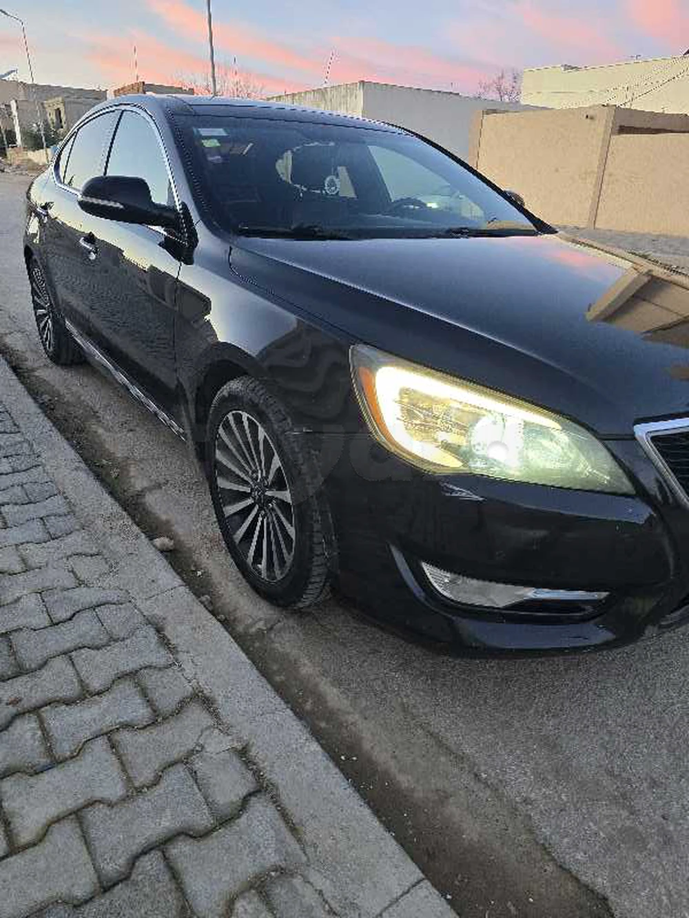 Kia Cadenza