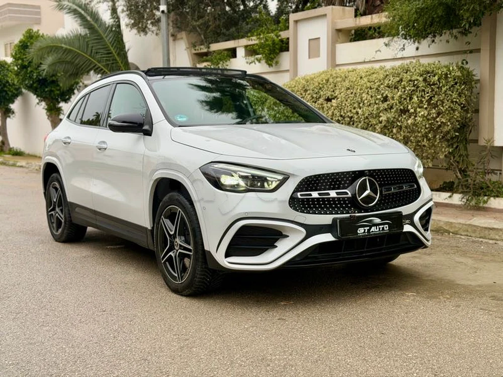 Carte voiture Mercedes-Benz Classe GLA