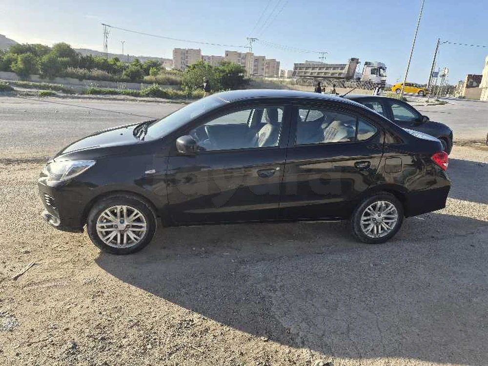 Carte voiture Mitsubishi Outlander