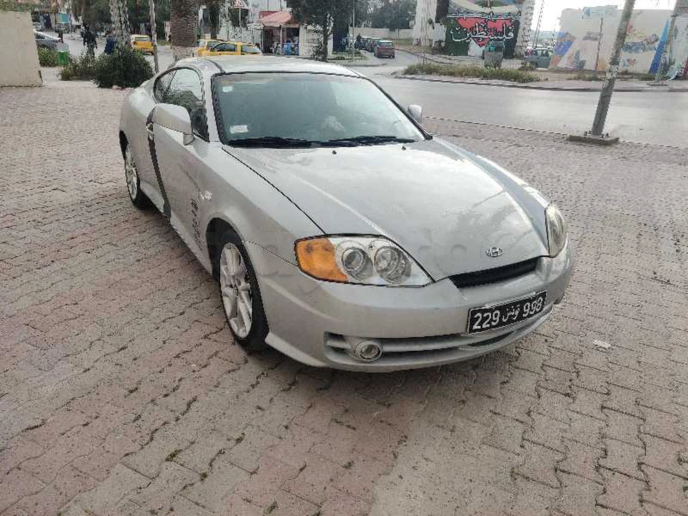 Hyundai Coupe