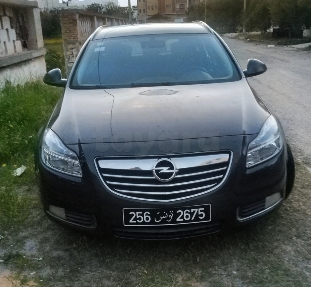 Carte voiture Opel Insignia