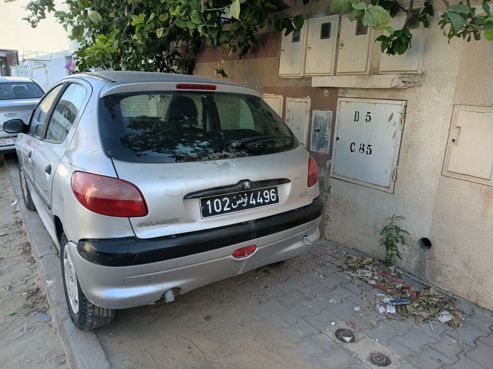 Peugeot 206