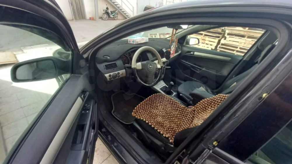 Carte voiture Opel Astra