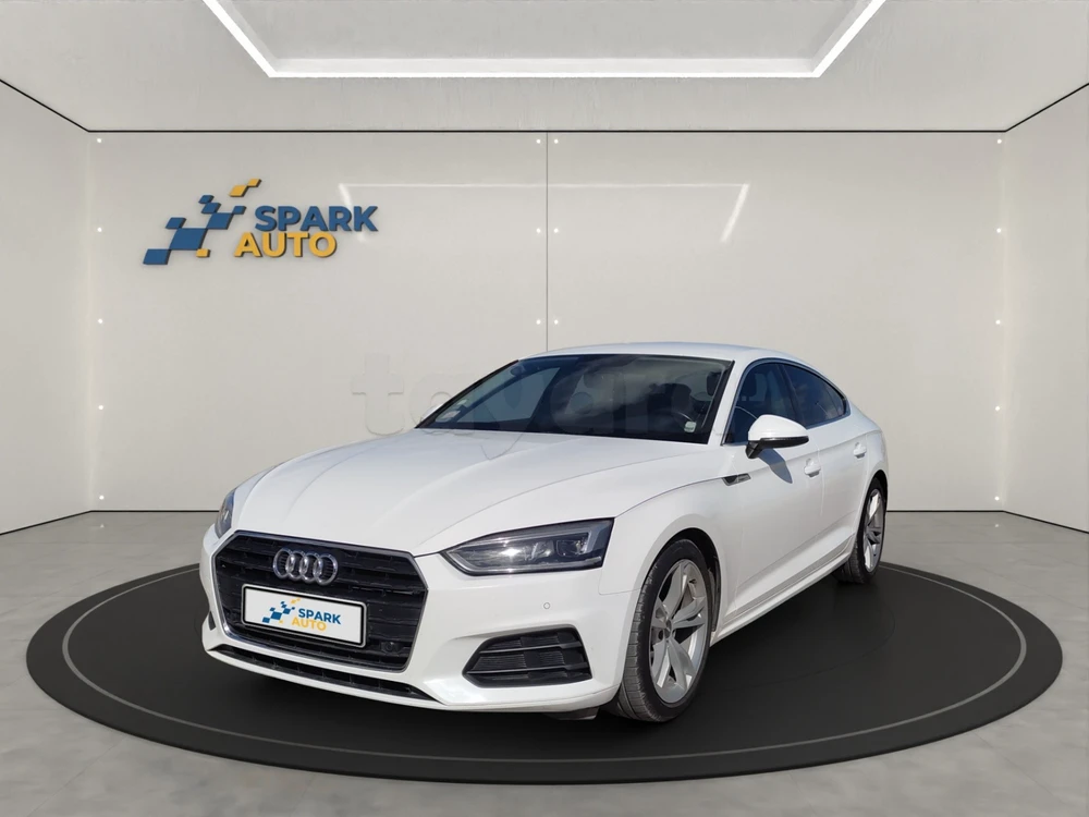 Carte voiture Audi A5