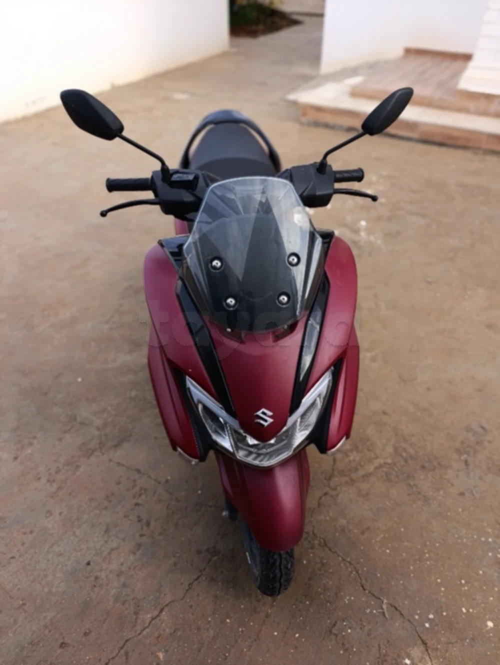 Suzuki Burgman street