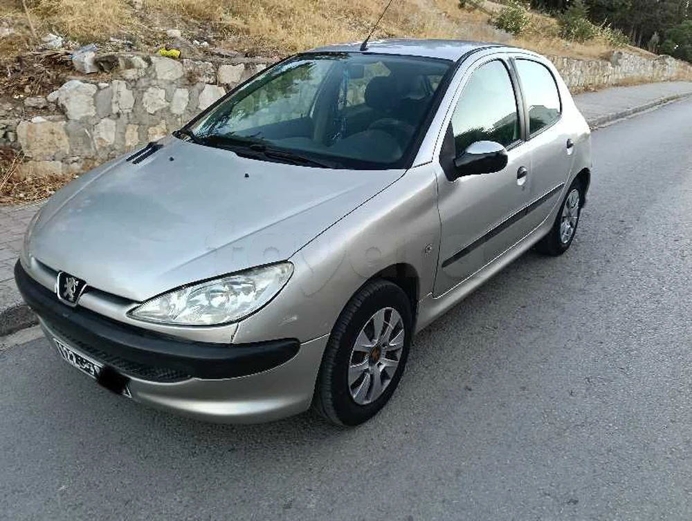 Peugeot 206