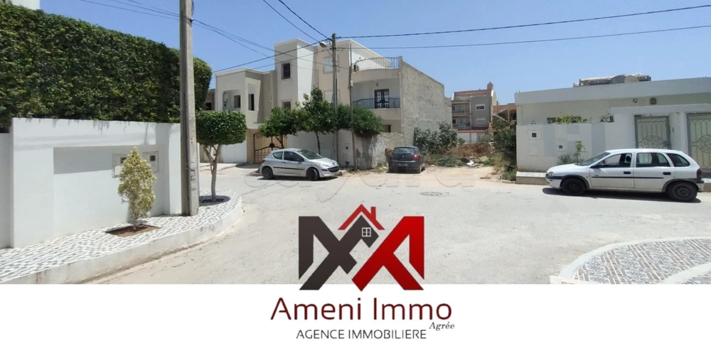 A vendre lot de terrain pour habitation de 210 m² à Cité El Hidhab