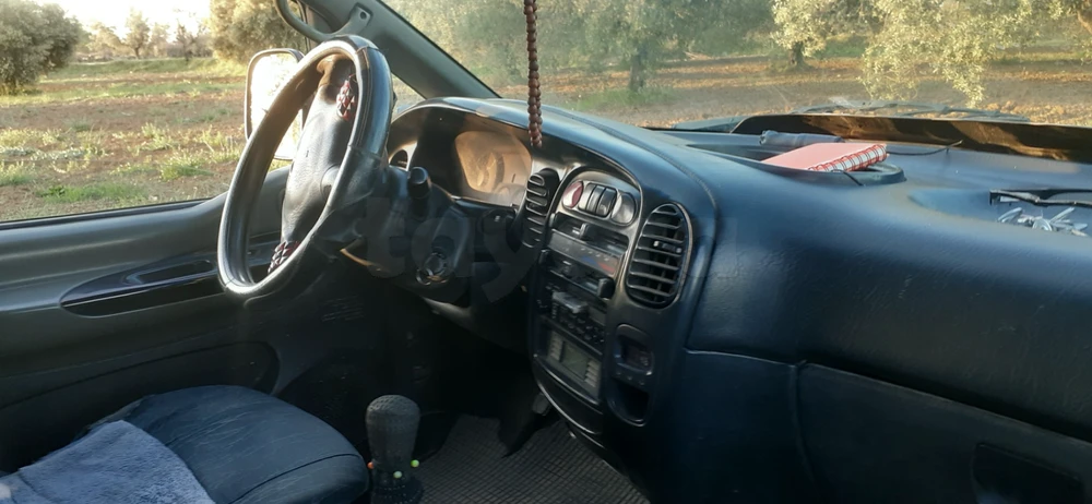 Hyundai H-1