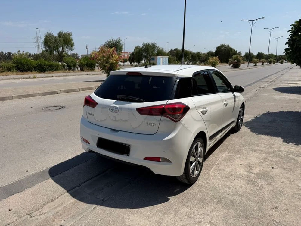 Carte voiture Hyundai i20