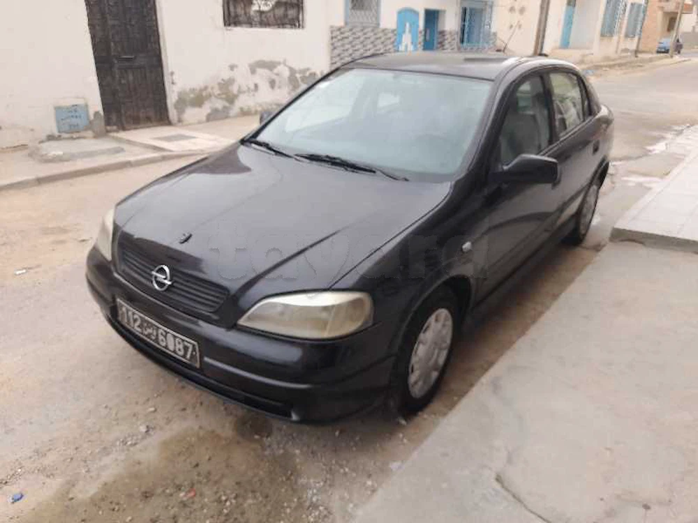 Carte voiture Opel Astra